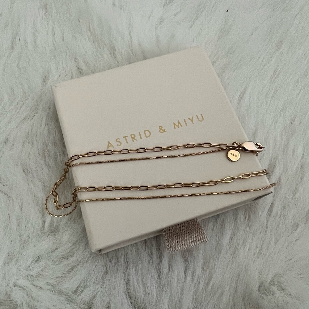 Astrid & Miyu anklet